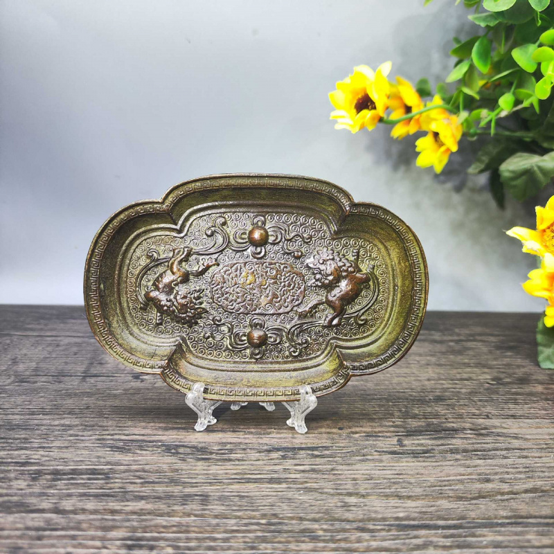 Vintage Collectible Ashtrays - アンティークコレクション、ヴィンテージメッキ銅製ペンワッシャー、刺繍入りボール付きライオン、チベット銀プレート、灰皿、h