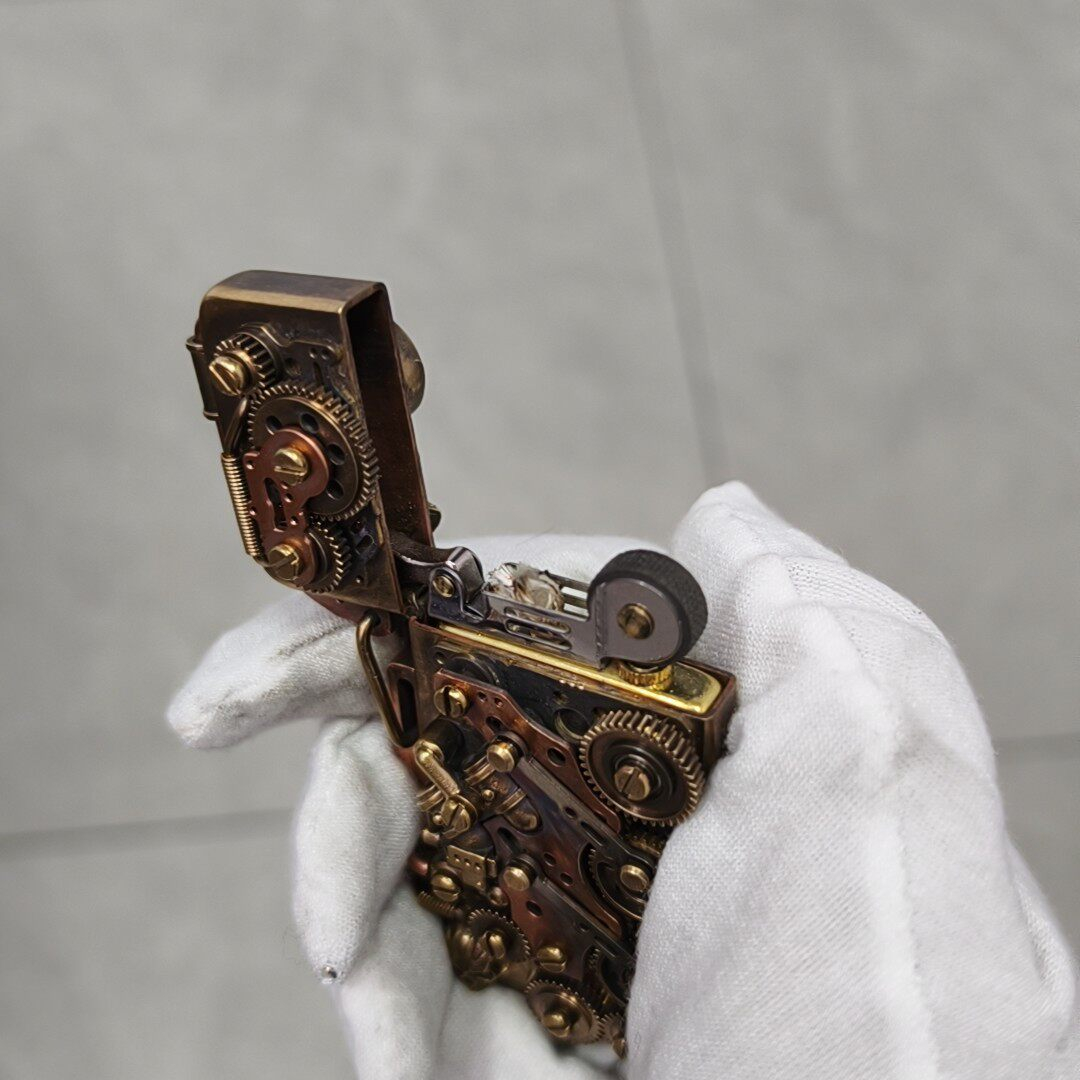 ヴィンテージ手作り真鍮製スチームパンク灯油ライター、列車の歯 - Vintage Collectible Lighters のレビューと価格