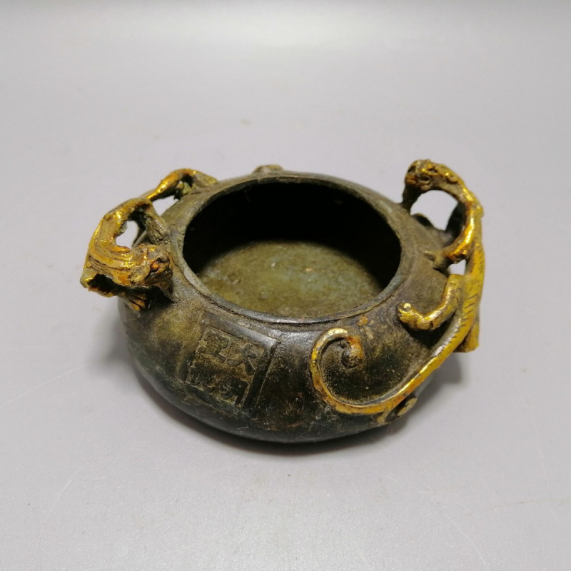 ヴィンテージ飾りガラスドラゴン真鍮スタディペンウォッシュ灰皿 - Vintage Collectible Ashtrays のレビューと価格