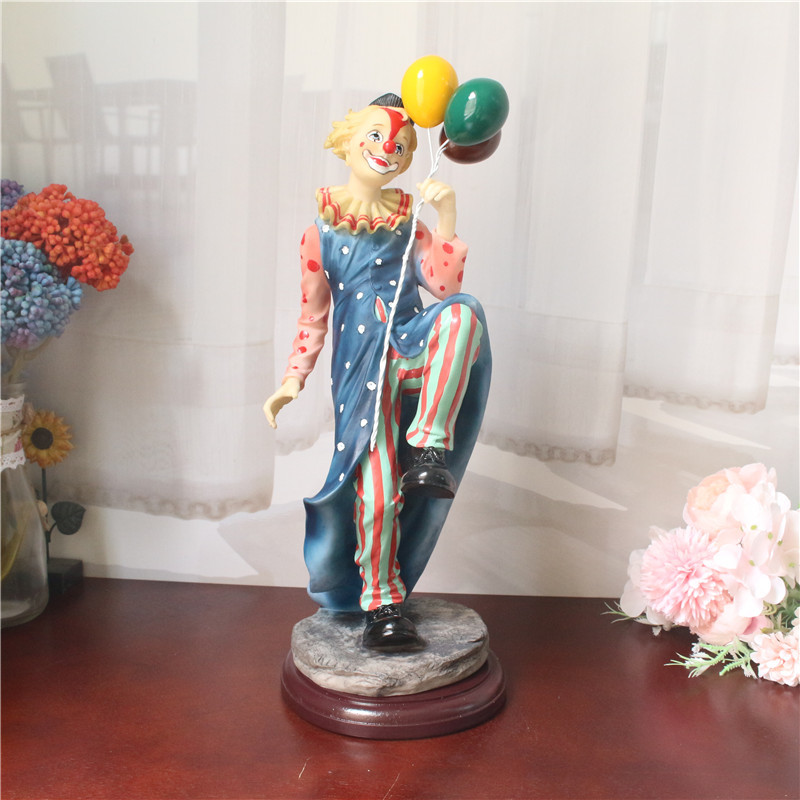 ヴィンテージ手作り絵画パフォーマンスの道化師フィギュア、樹脂 - Vintage Collectible Clowns のレビューと価格