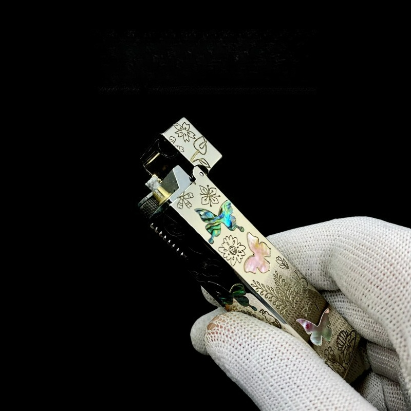 珍しい真鍮製四面カラフル貝殻象嵌ケロシンライター彫刻蝶ヴィン - Vintage Collectible Lighters のレビューと価格