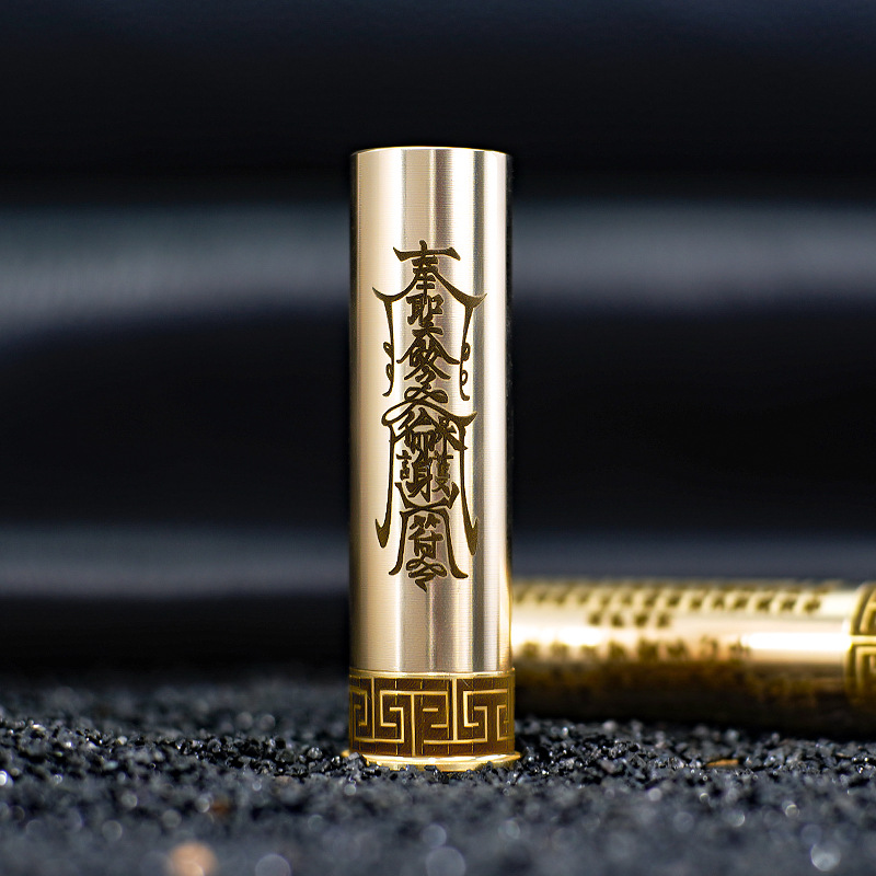 真鍮製ドイツ製ヴィンテージガソリンEライター、男性向けノスタ - Vintage Collectible Lighters のレビューと価格